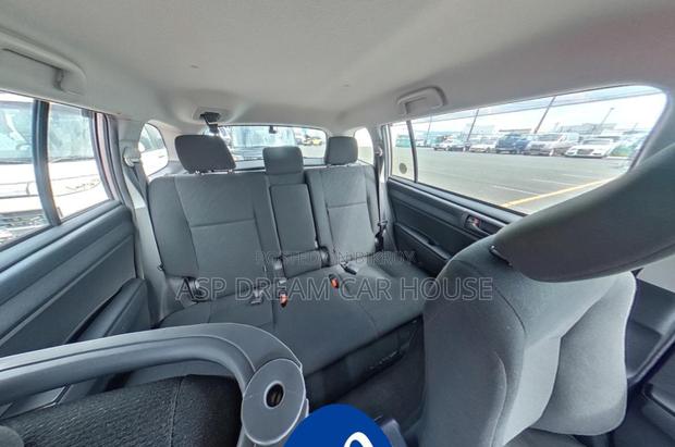 Toyota Fielder Ex Hybrid Silver2020 2020