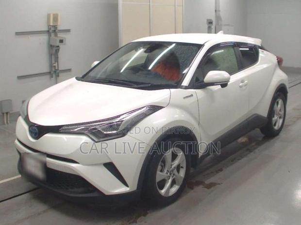 Toyota C-HR Hybrid S 2021