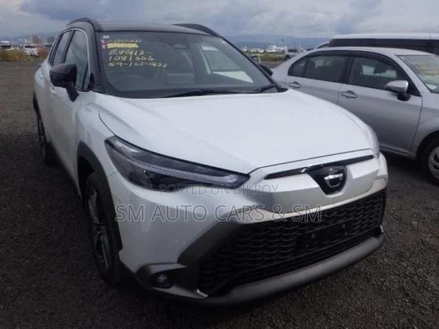 Toyota Corolla Cross Z Pearl Full Option 2025