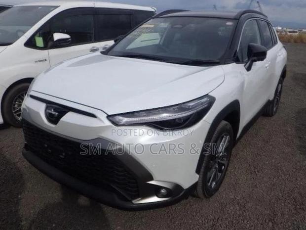 Toyota Corolla Cross Z Pearl Full Option 2025