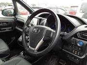 Toyota Esquire Hybrid GI Premium 2021 for sale