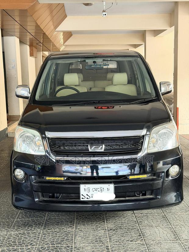 Toyota Noah x 2003