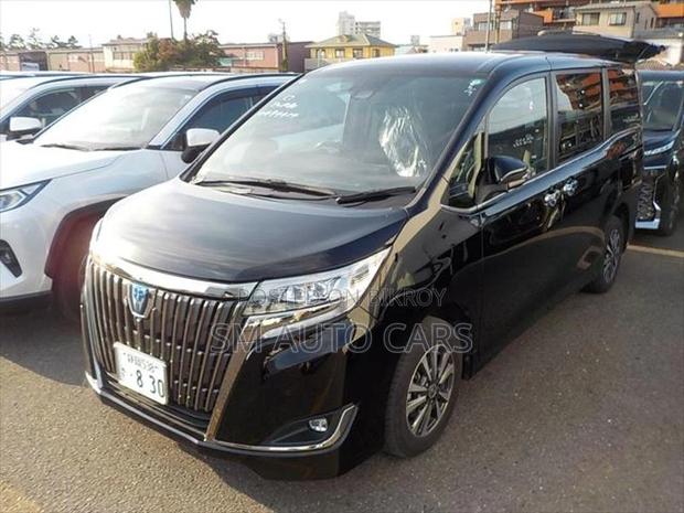 Toyota Esquire Hybrid Gi Premium 2021