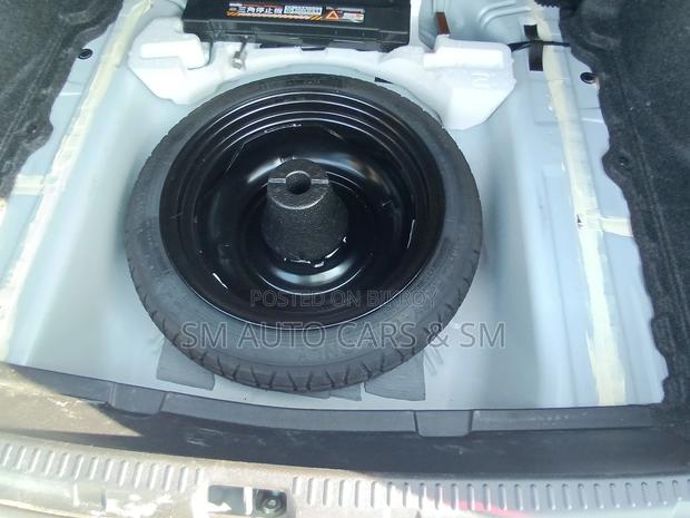 Toyota Axio Non Hybrid EX White 2020