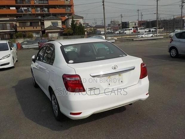 Toyota Axio Non Hybrid EX White 2020