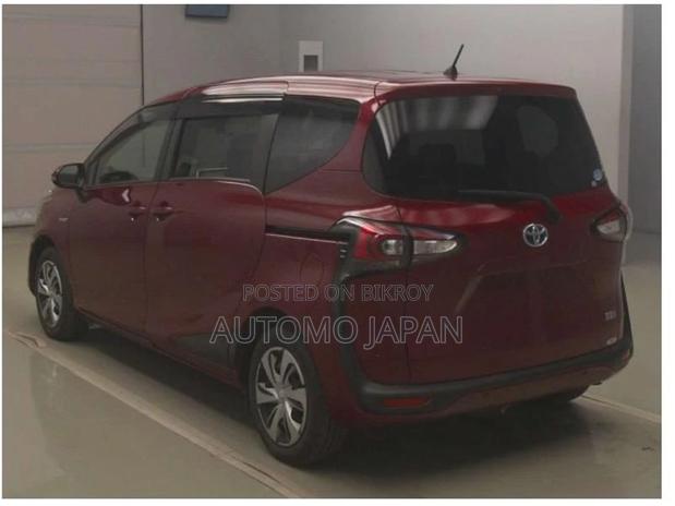 Toyota Sienta G Kero 2020