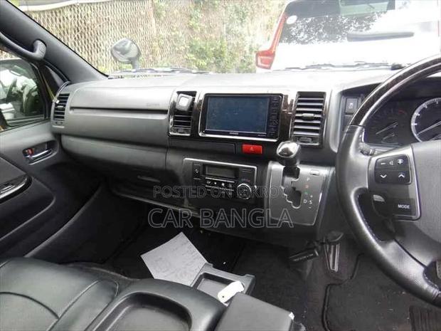 Toyota Hiace SUPER GL DARK PRIME 2020
