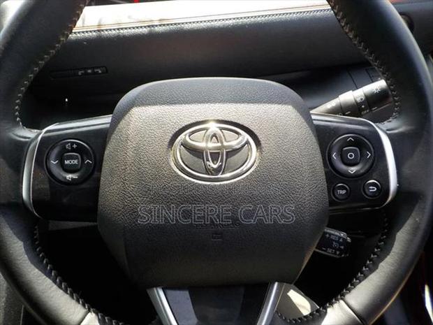 Toyota Sienta G HYB 4 POINT 2020