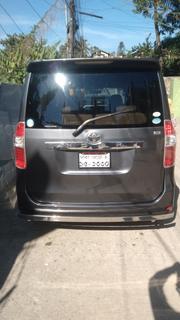 Toyota Noah Si Edition 2008 for sale