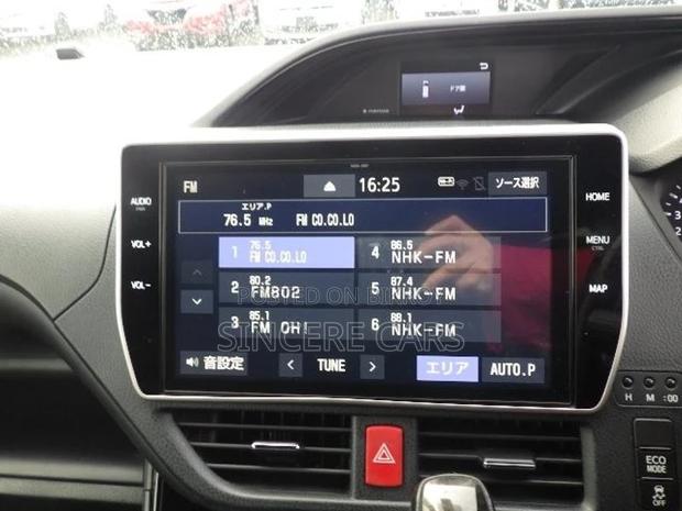 Toyota Noah SI WXB NON-HYBRID 2021