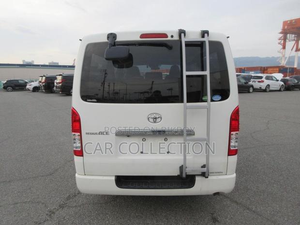 Toyota Hiace G-L 2020