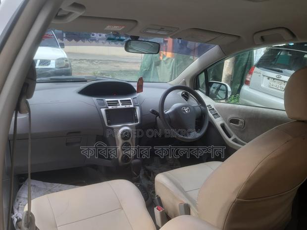 Toyota Vitz white 2008