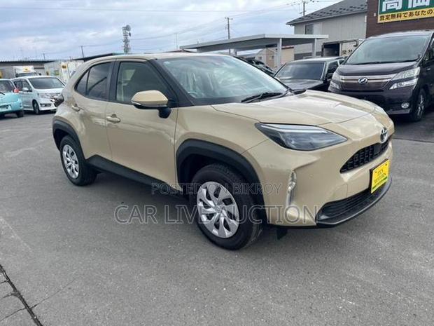 Toyota Yaris Cross Hybrid X package 2021
