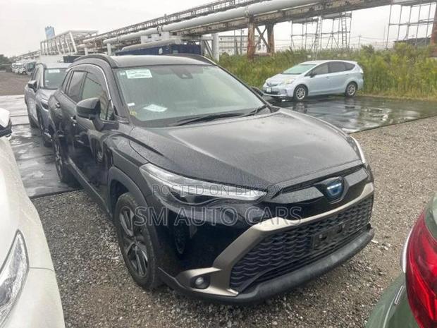 Toyota Corolla Cross Z Black Hardtop 2023