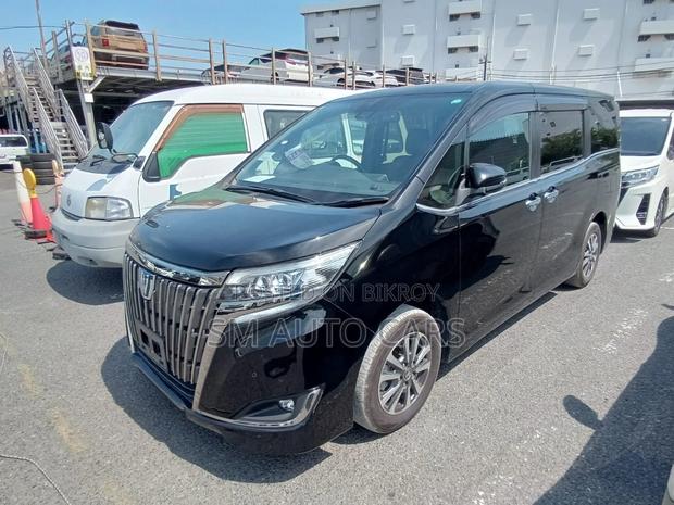 Toyota Esquire Hybrid Gi Premium 2020
