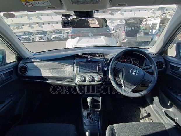 Toyota Axio 2021