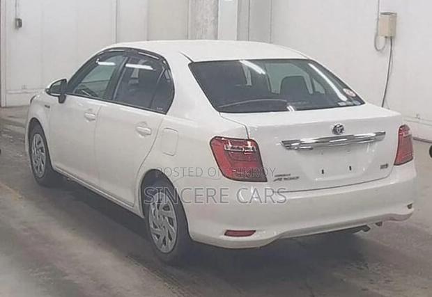 Toyota Axio EX HYB 4.5 POINT 2020