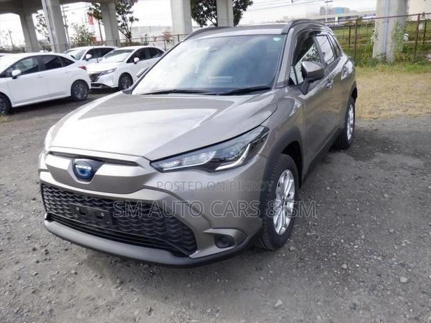 Toyota Corolla Cross S Bronze Hardtop 2022
