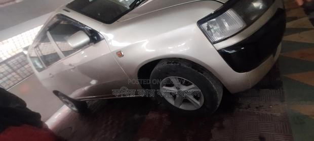 Toyota Probox goldan silver 2004