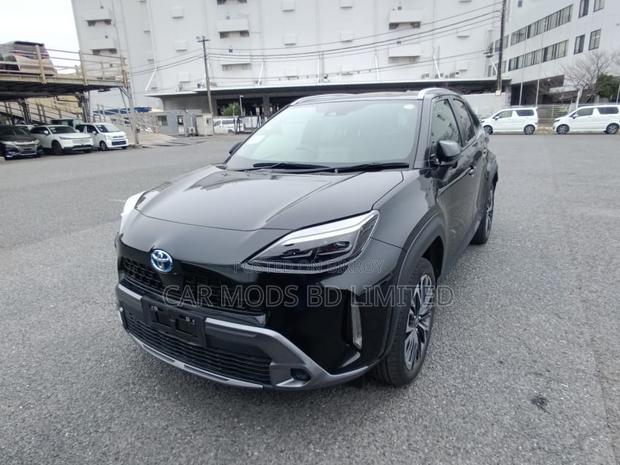 Toyota Yaris Cross 1.5 Hybrid FWD 2022 Black