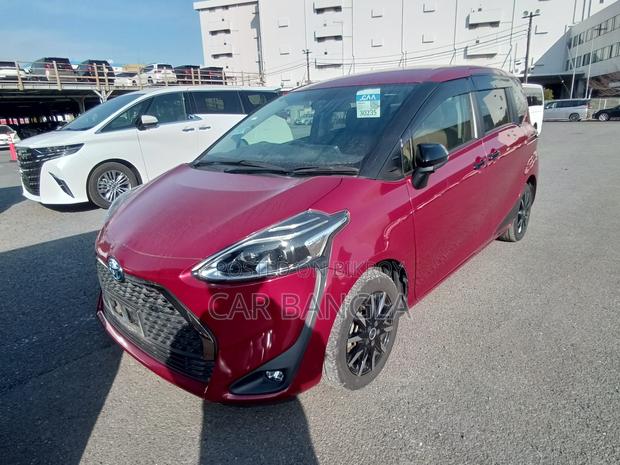 Toyota Sienta G GRAND BAR 2021