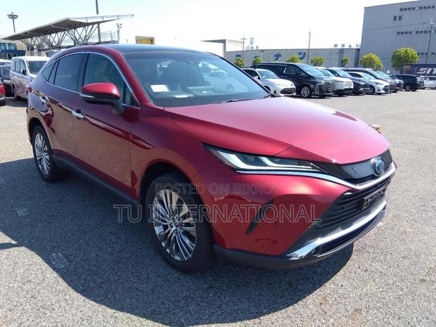 Toyota Harrier Z PKG PANORAMIC ROOF 2021