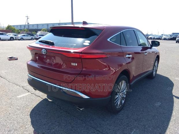 Toyota Harrier Z PKG PANORAMIC ROOF 2021
