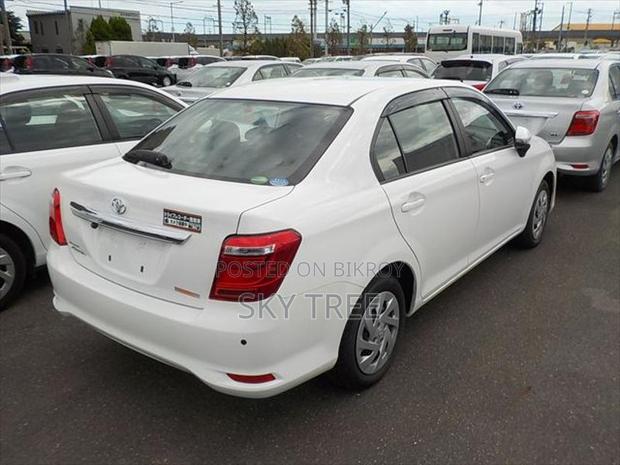 Toyota Axio e X package 2020