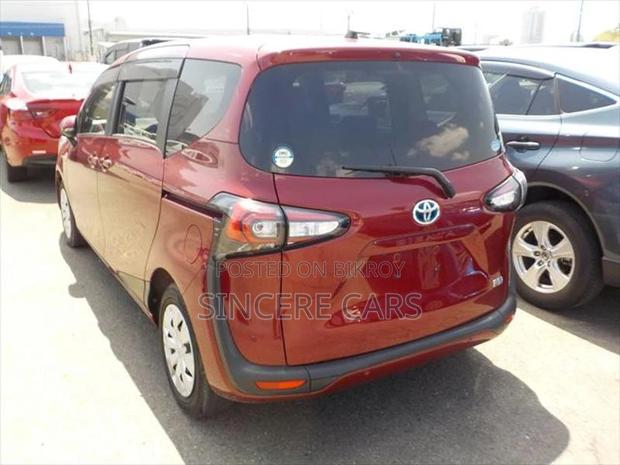 Toyota Sienta G. quru. 4/41 Km 2020