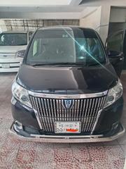 Toyota Esquire hybrid 2015 for sale