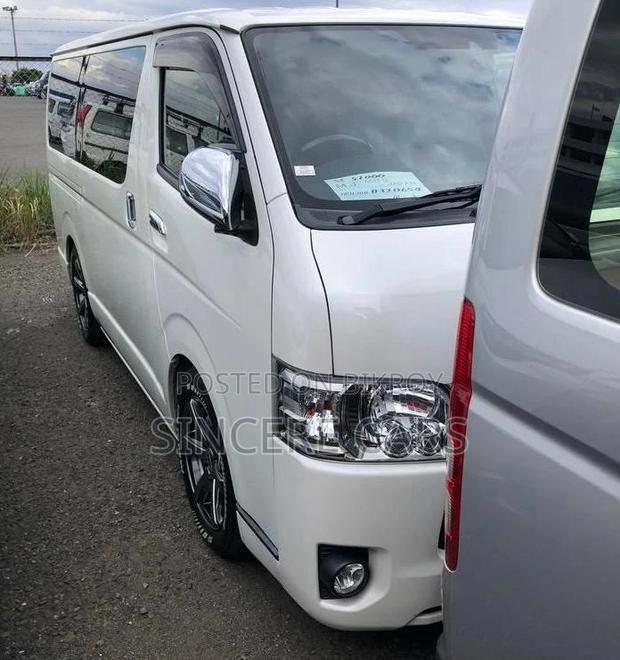 Toyota Hiace SUPER GL DARK PRIME2 2020