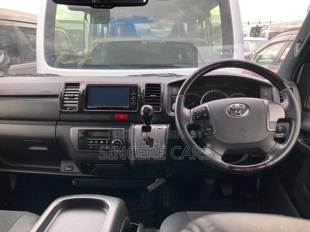 Toyota Hiace SUPER GL DARK PRIME2 2020