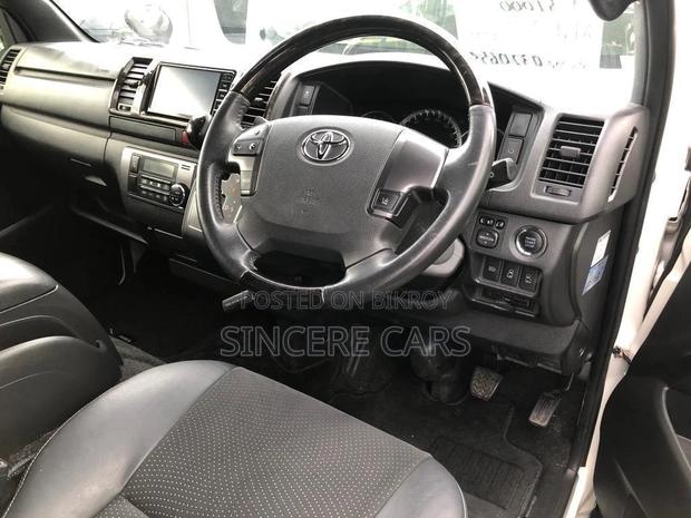 Toyota Hiace SUPER GL DARK PRIME2 2020
