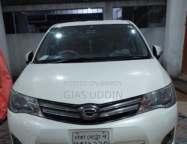 Toyota Axio X 2014