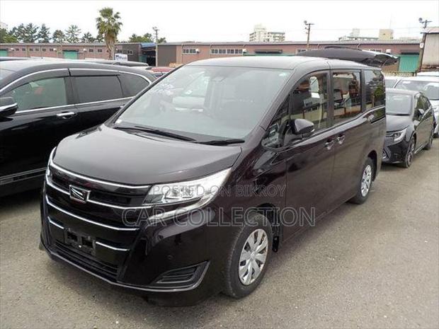 Toyota Noah X Non Hybrid Purple 2021