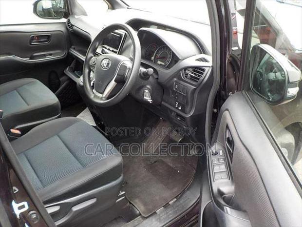 Toyota Noah X Non Hybrid Purple 2021