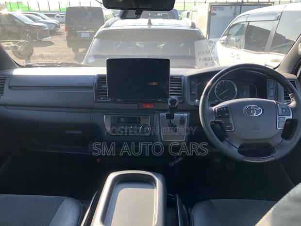 Toyota Hiace Super GL Dark Prime2 2022