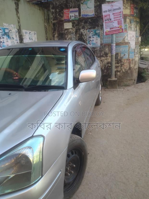 Toyota Premio silver 2006