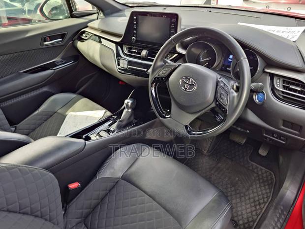 Toyota C-HR G MODE NERO 2021