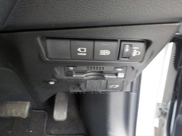 Toyota Corolla Cross z PACKAGE 2023