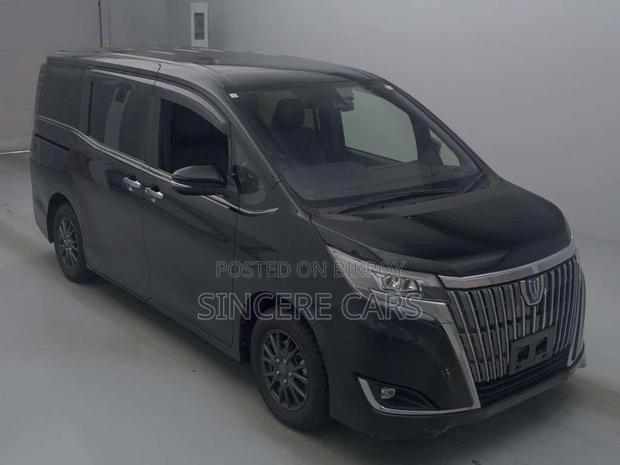 Toyota Esquire GI HYBRID 4 POINT 2020