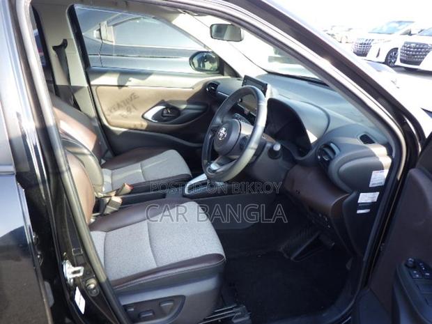 Toyota Yaris Cross 𝐙 𝐋𝐄𝐀𝐓𝐇𝐄𝐑 2021