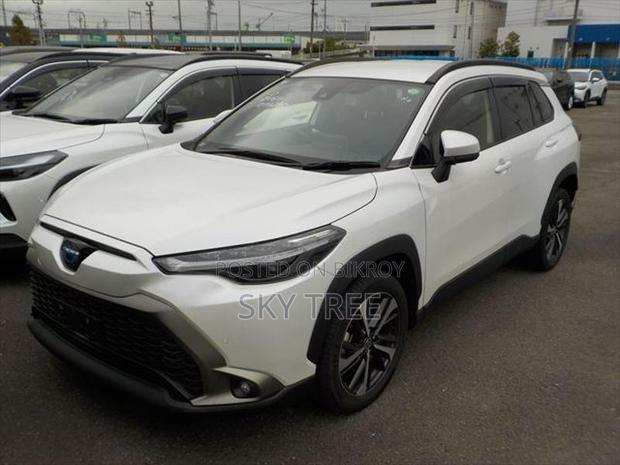 Toyota Corolla Cross z PACKAGE 2023