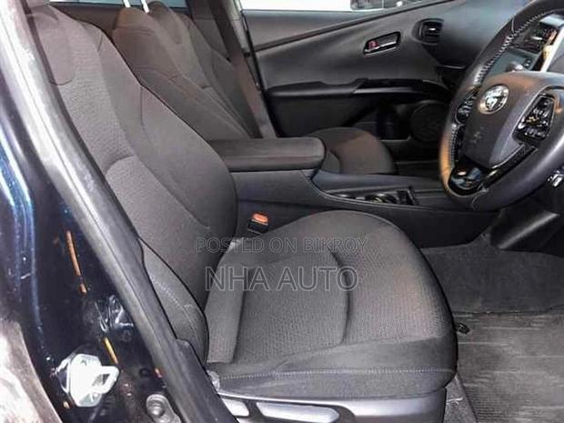 Toyota Prius S MICA BLUE 2021