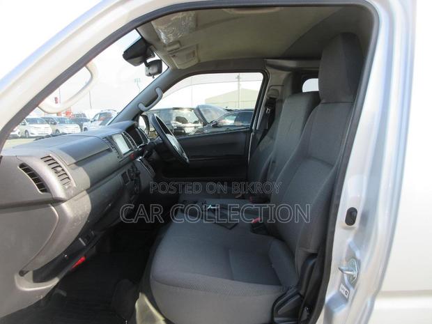 Toyota Hiace GL 2020