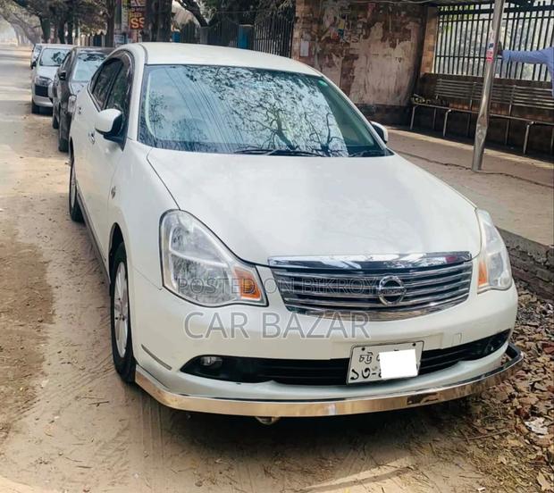 Nissan Bluebird Sylphy Push 2012