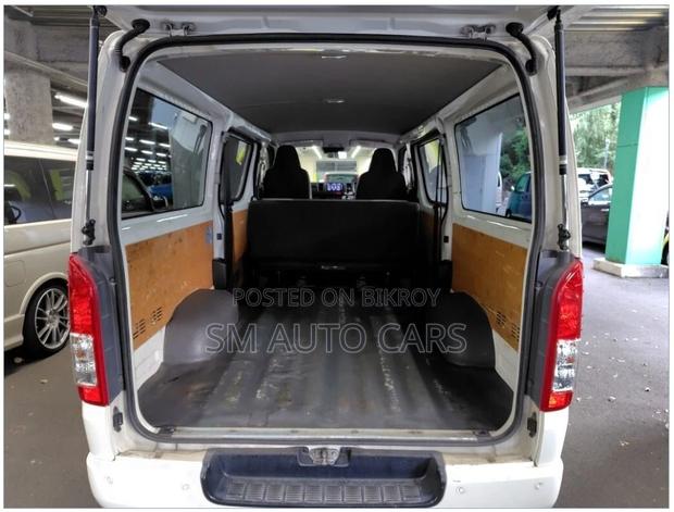 Toyota Hiace GL White Single AC 2021