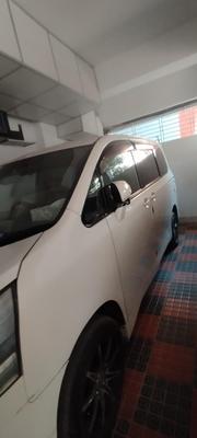 Toyota Noah white 2008 for sale