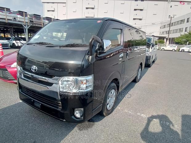 Toyota Hiace GL Black Single AC 2020