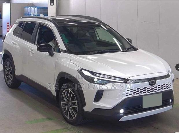 Toyota Corolla Cross Z Pearl Full Option 2025